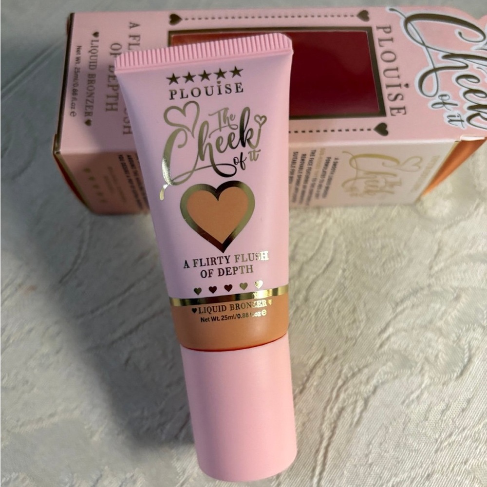 P. Louise The Cheek of It Liquid Cream Bronzer Contour Honey Hug BNIB